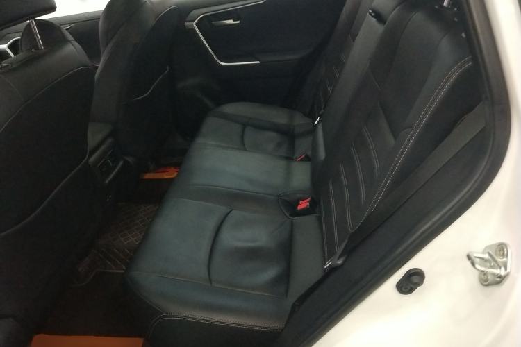 Used Toyota Wildlander 2023 2.0L CVT Four-Wheel Drive Luxury PLUS Edition