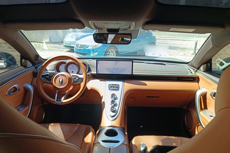 Used ORA Lightning Cat 2022 555 km Luxury Edition
