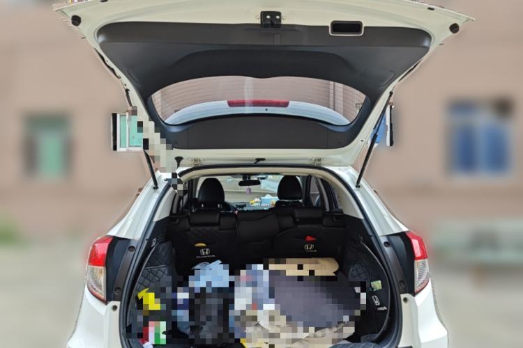 Used Honda Vezel 2020 1.5L CVT Pioneer Edition
