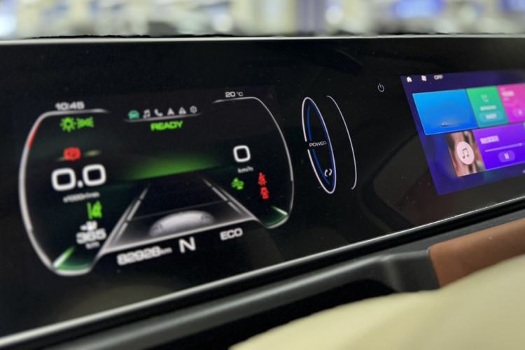 Used ORA Good Cat 2021 400km Standard Range Venus Edition Lithium Iron Phosphate