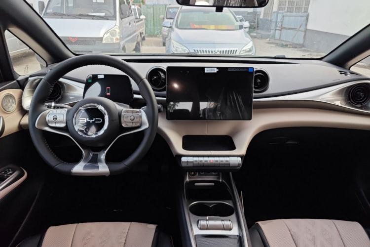 Used BYD Dolphin 2025 420km Free Edition
