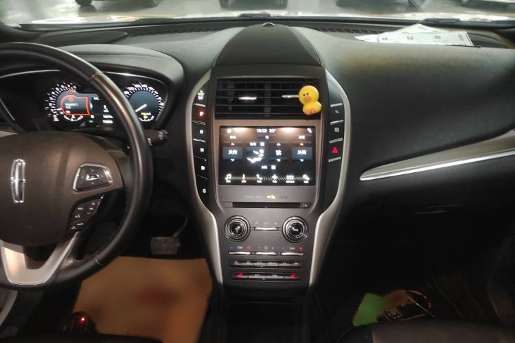 Used Lincoln MKC 2017 2.0T Two-Wheel Drive Deluxe Edition