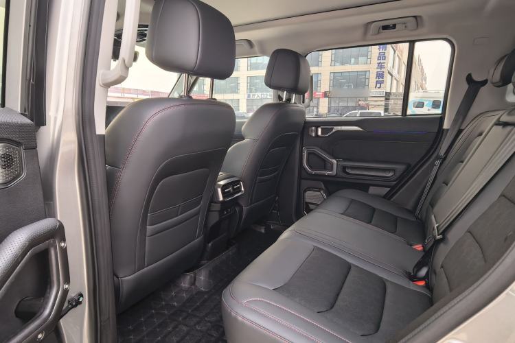 Used JETOUR Traveler 2023 2.0T All-Wheel-Drive CrossPRO