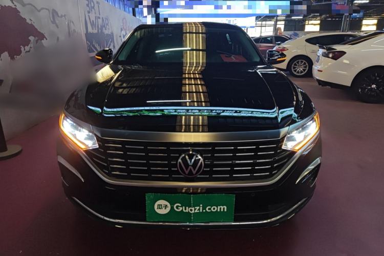 Used Volkswagen Passat 2022 330TSI Elite Edition Custom Version