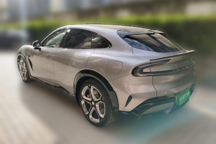 Used Xiaomi Auto YU7 2025 Ultra-Long Range High-Performance All-Wheel-Drive Max Edition
