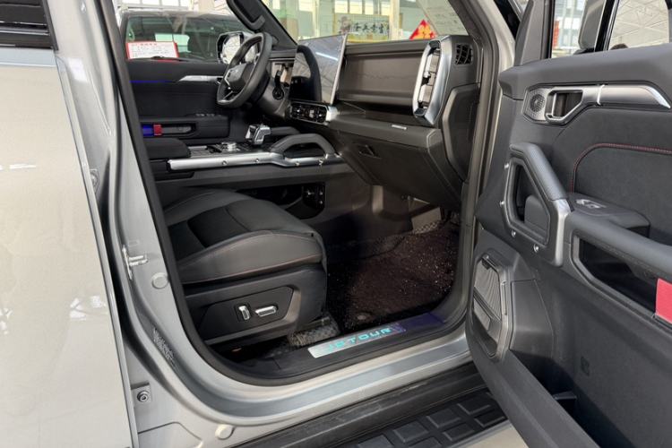 Used JETOUR Shanhai Traveler C-DM 2024 C-DM 208KM Mountain & Wilderness Edition