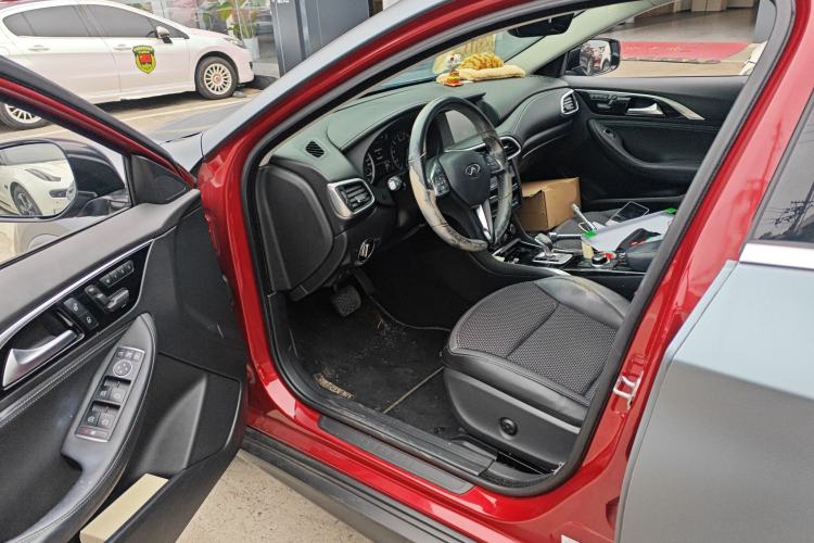 Used Infiniti QX30 2018 1.6T Two-Wheel Drive Sport Edition