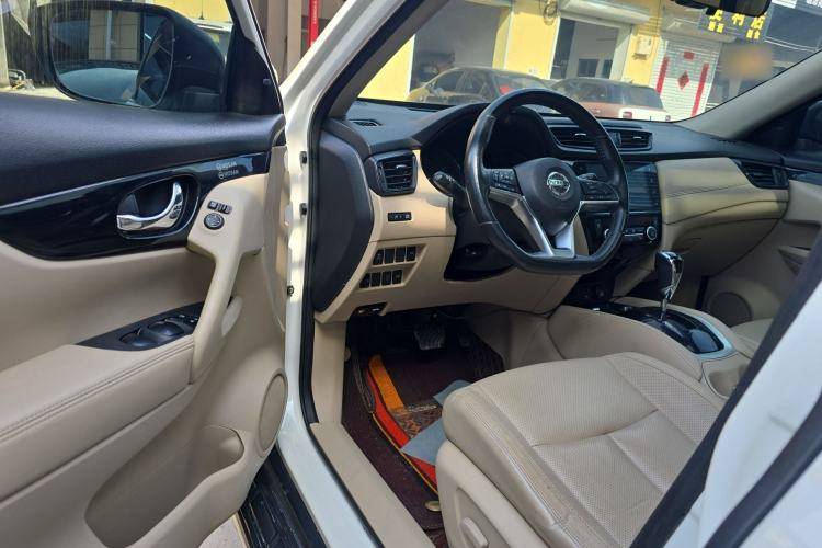 Used Nissan X-Trail 2019 2.0L CVT Smart Connect Comfort Edition 2WD