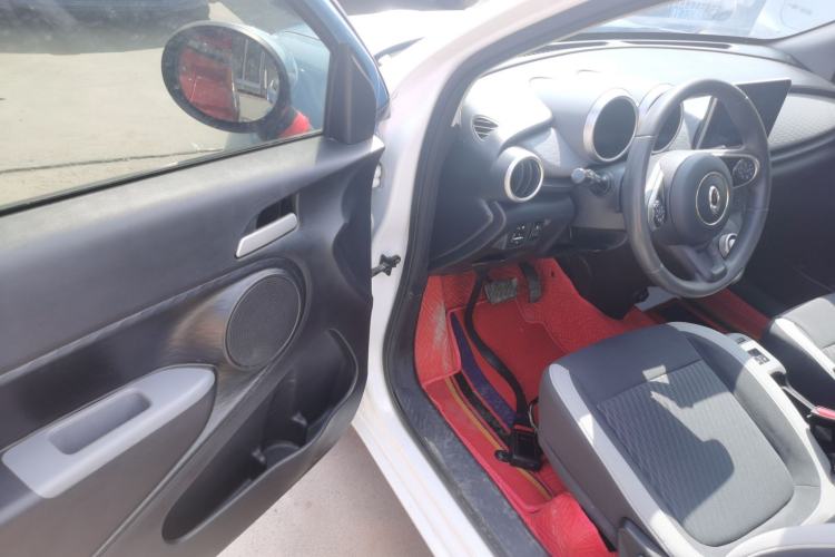 Used ORA Black Cat 2021 301 km Basic Version Driver Seat