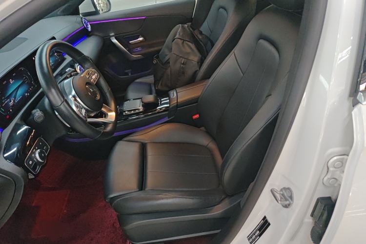 Used Mercedes-Benz A-Class 2022 Restyled A 200 L Sport Sedan Fashion Version
