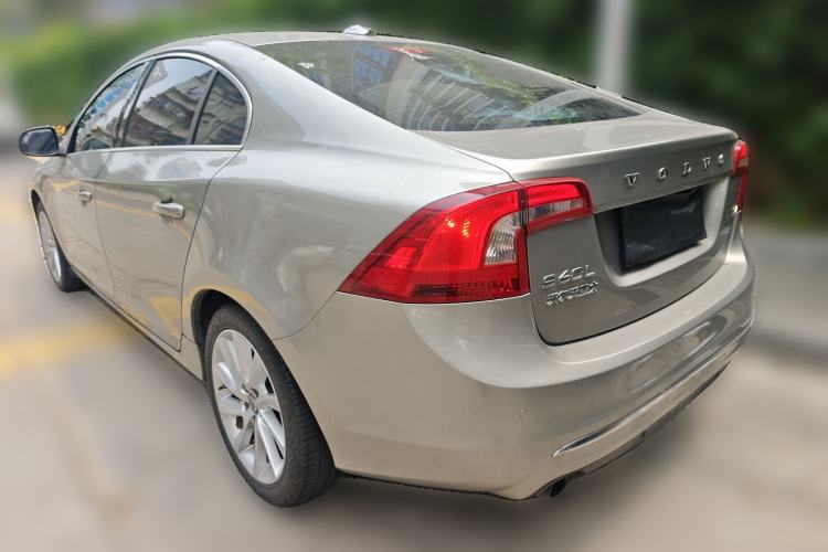 Used Volvo S60 2016 S60L T4 Zhiyuan Edition Rear Left 45 Deg