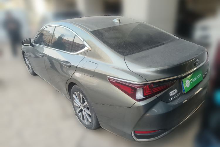 Used Lexus ES 2020 200 Excellence Edition Rear Left 45 Deg