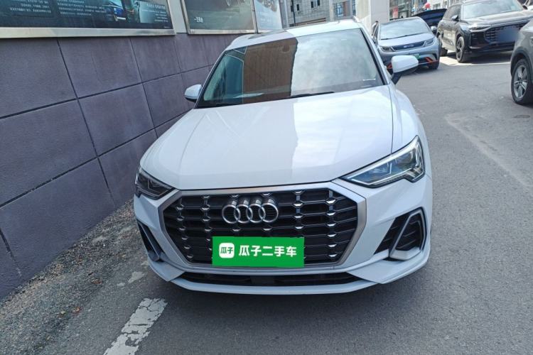 Used Audi Q3 2022 35 TFSI Fashion Dynamic Model

