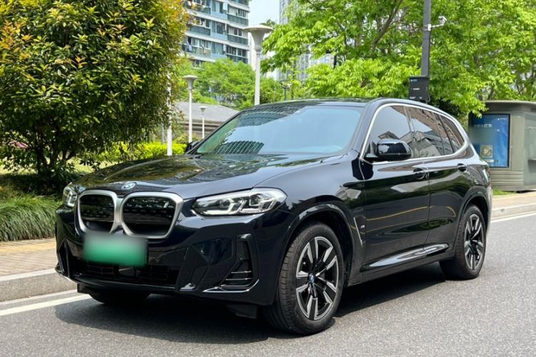 Used BMW iX3 2024 Leading Model