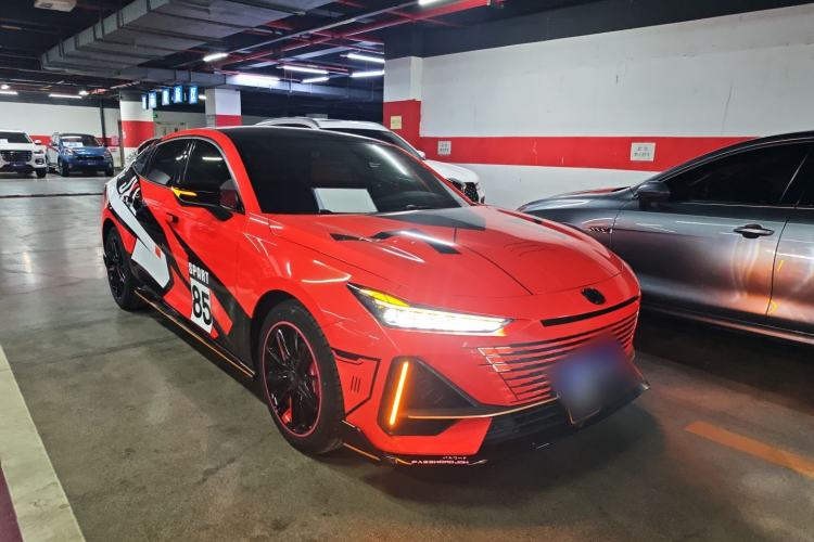 Used Changan UNI-V 2022 1.5T Prestige Version
