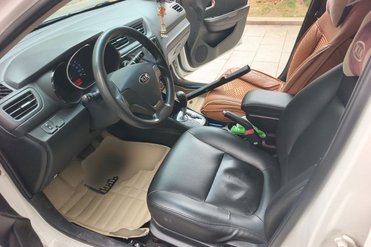 Used Kia K2 2015 Sedan 1.4L Automatic GLS Left Front Seat