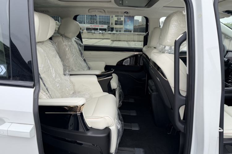 Used GAC Trumpchi E9 2025 E9 Superfast Charging – Master Series
