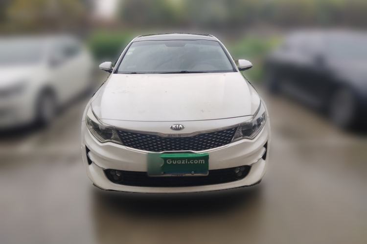 Used Kia K5 2016 2.0L Automatic LUX
