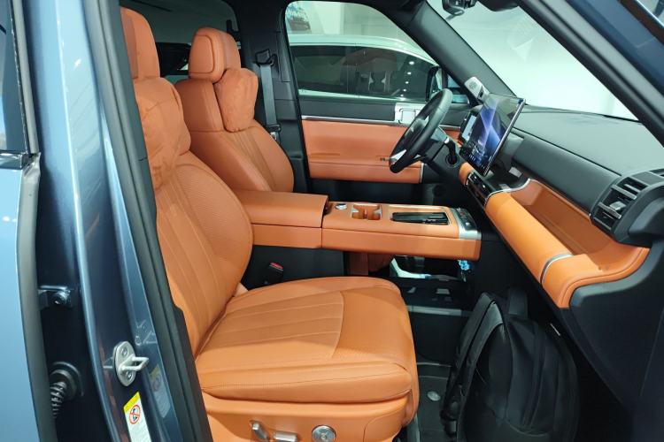 Used Formula Leopard Tai 7 2025 Model 190 km Four-Wheel Drive Ultra Edition