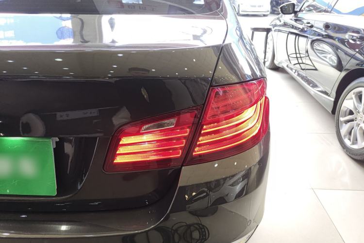 Used BMW 5 Series 2014 525Li Luxury Design Package
