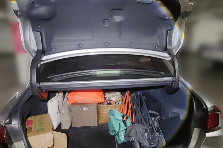 Used Lexus ES 2022 300h Excellence Edition
