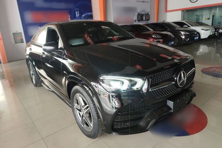 Used Mercedes-Benz GLE 2022 GLE 450 4MATIC Coupe SUV Fashion Model Front Right 45 Deg