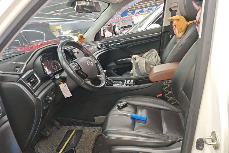 Used GAC Trumpchi GS7 2017 320T Two-Wheel-Drive Luxury Smart Connectivity Model