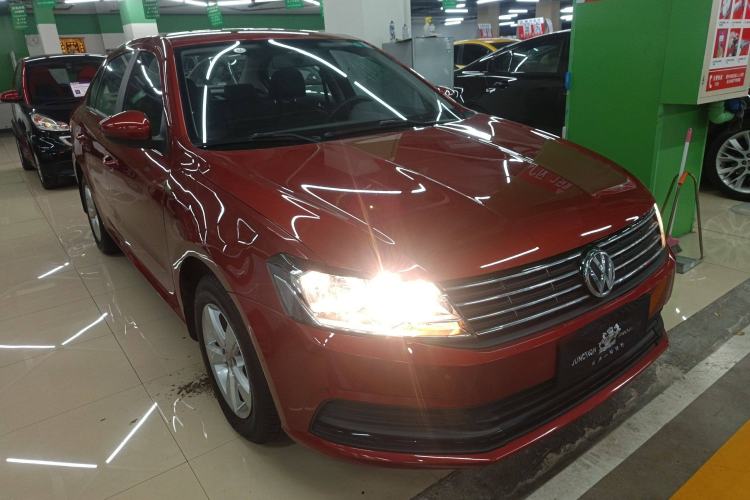 Used Volkswagen Lavida 2015 1.6L Automatic Fashion Edition