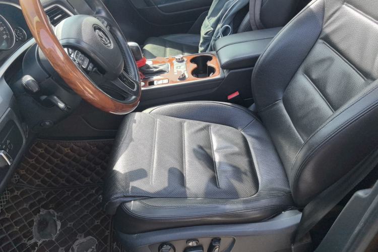 Used Volkswagen Touareg 2013 3.0 TSI Limited Luxury Edition
