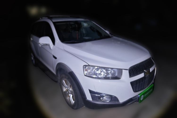 Used Chevrolet Captiva 2011 2.4 AT 7-Seater Luxury Edition
