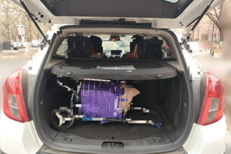 Used Buick Encore 2015 1.4T Automatic Two-Wheel Drive Urban Elite Version Trunk