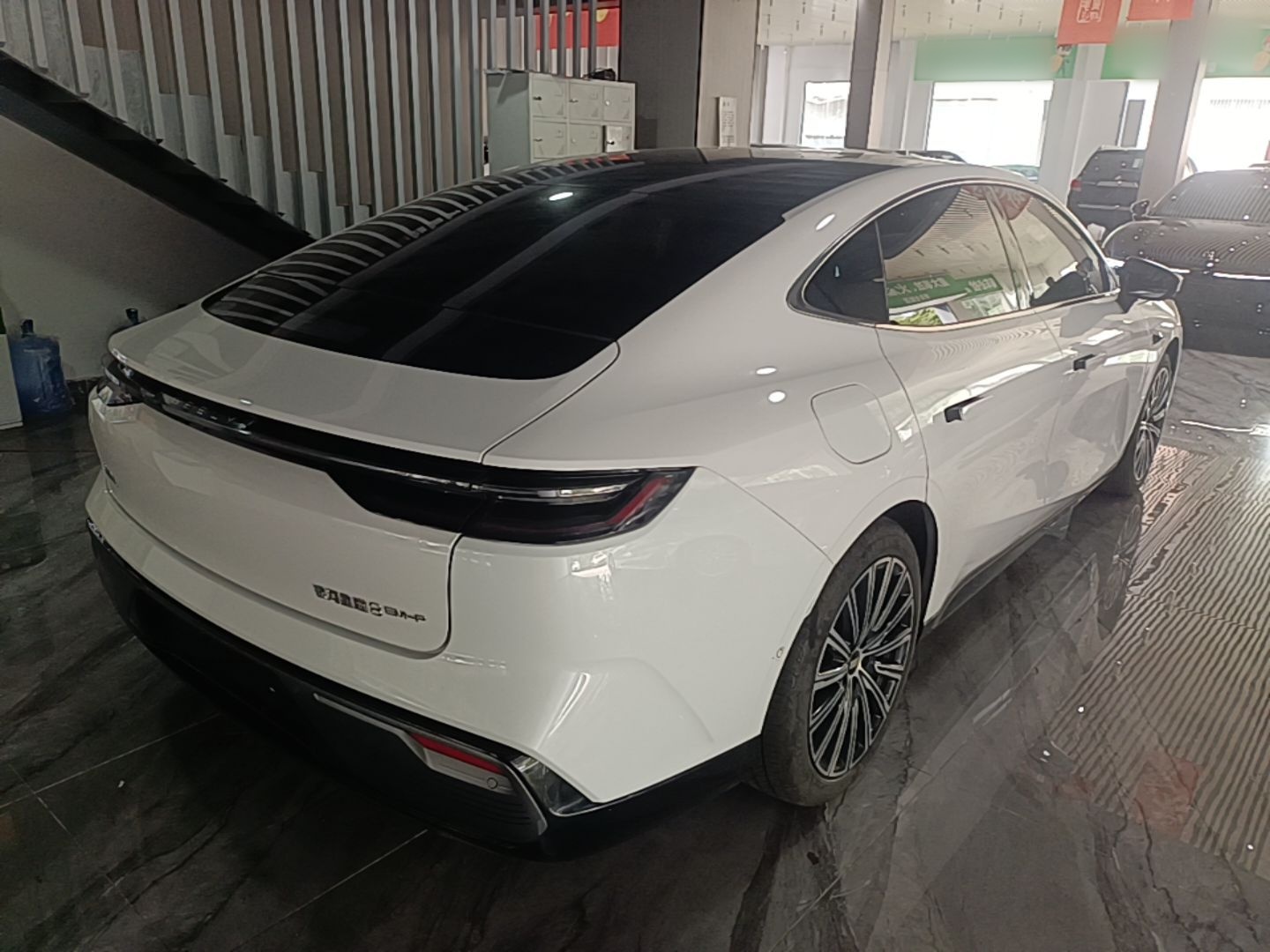 Geely Galaxy 8 2025 130km EM-P Starship Edition — снимка 6