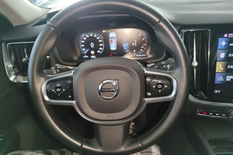 Used Volvo S60 2022 B4 Zhiyuan Luxury Edition