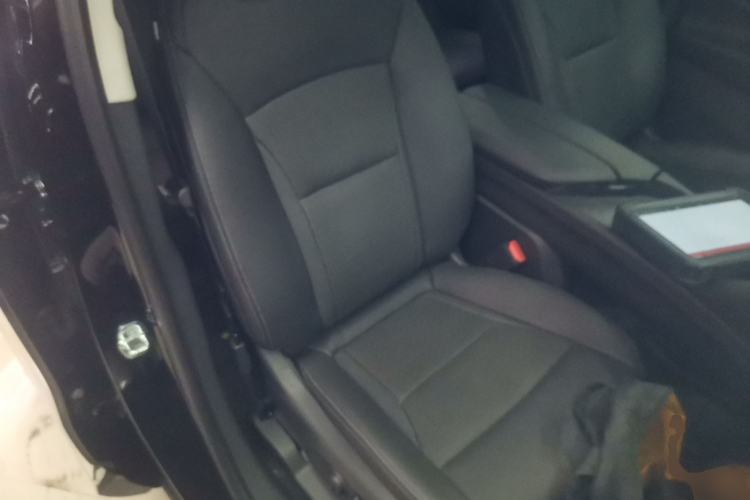 Used Buick Enclave 2022 652T Two-Wheel-Drive Prestige 7-Seater
