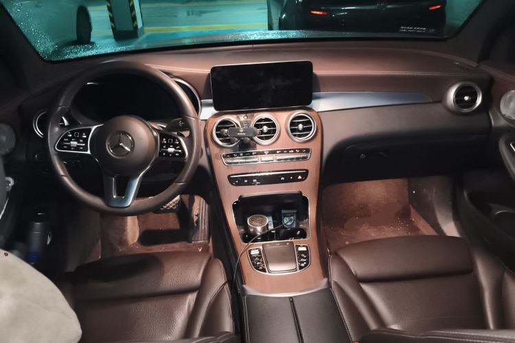 Used Mercedes-Benz GLC 2021 GLC 300 L 4MATIC Dynamic Model
