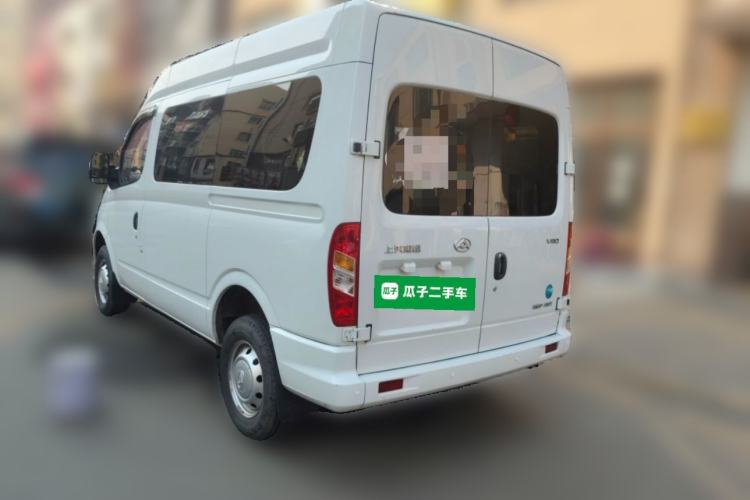 Used SAIC MAXUS Xintu V80 2021 2.0T PLUS AMT Aoyuntong Short-Wheelbase Mid-Roof 5/6-Seater
