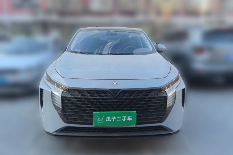 Used Venucia V 2021 260T Idol Edition
