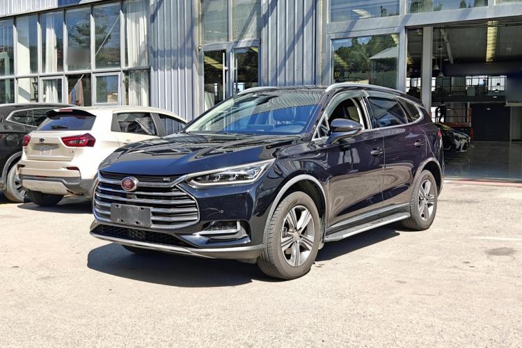 Used BYD Tang 2018 2.0T Automatic SmartConnect Luxury 7-Seater China V Emission Standard