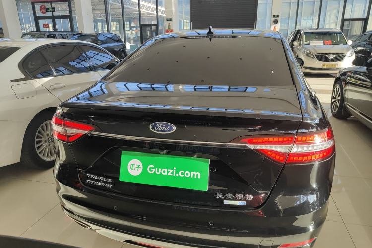Used Ford Taurus 2019 EcoBoost 245 Premium Edition