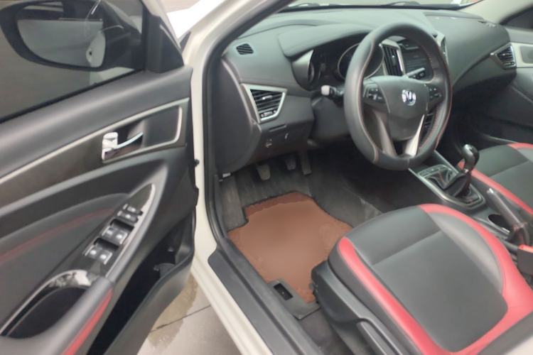 Used CHANGAN Eado 2016 1.6L Manual Junku Model