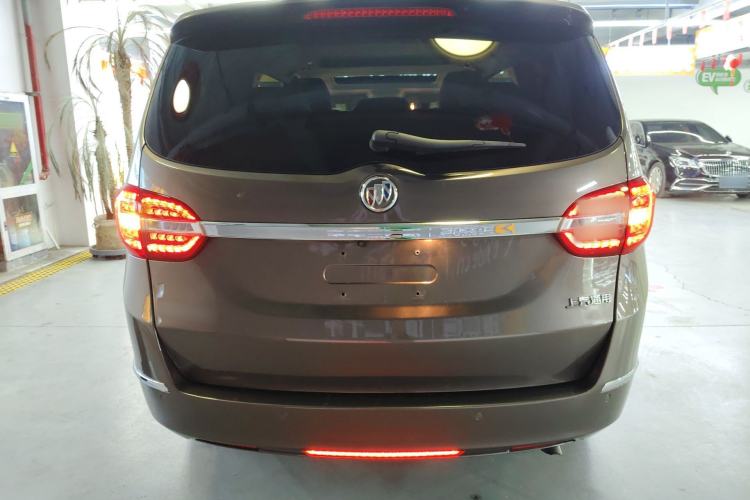 Used Buick GL8 2017 25S Luxury Version China V Standard Rear