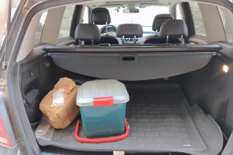 Used Mercedes-Benz GLK-Class 2013 GLK 300 4MATIC Dynamic Sunroof Model