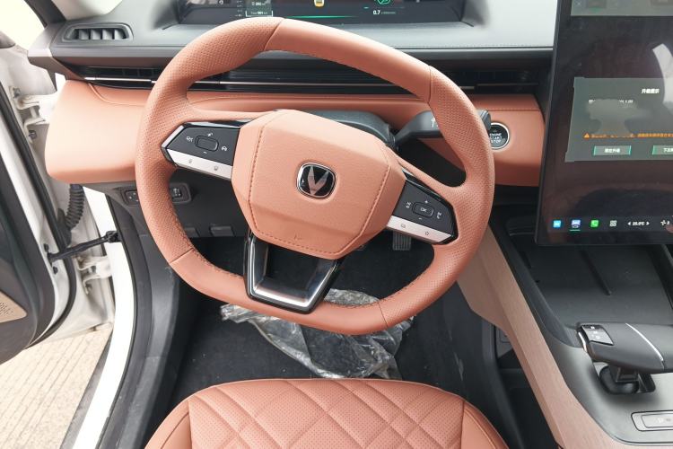 Used CHANGAN Eado 2024 1.5T GDI Automatic Flagship Edition Steering Wheel