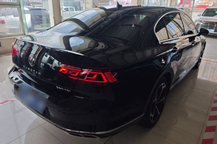 Used Volkswagen Magotan 2023 2 Million Units Limited Edition 330TSI DSG Leading Version