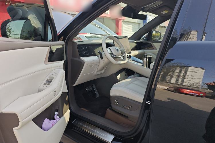 Used Denza N8L 2025 Model Flagship Model