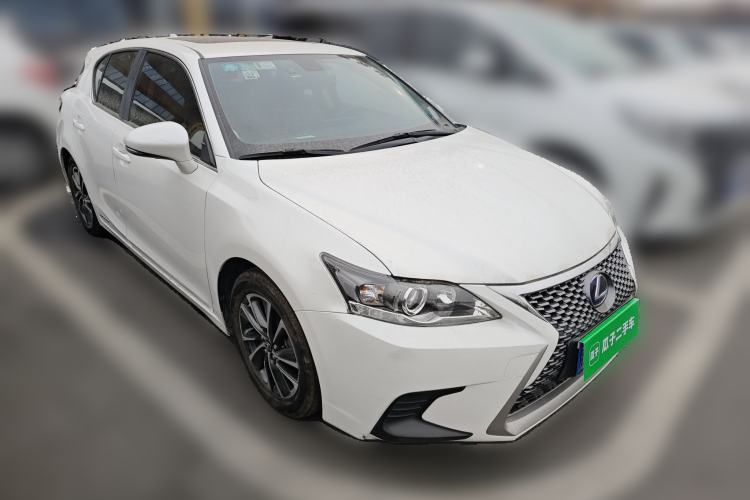 Used Lexus CT 2017 CT200h Comfort Edition Monochrome China VI