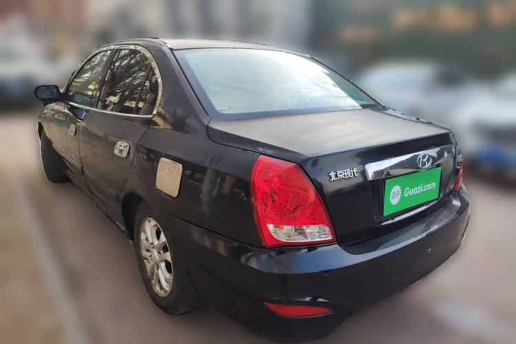 Used Hyundai Elantra 2011 1.6L Manual Comfort Version
