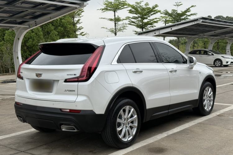 Used Cadillac XT4 2023 28T Two-Wheel Drive Fashion Edition

