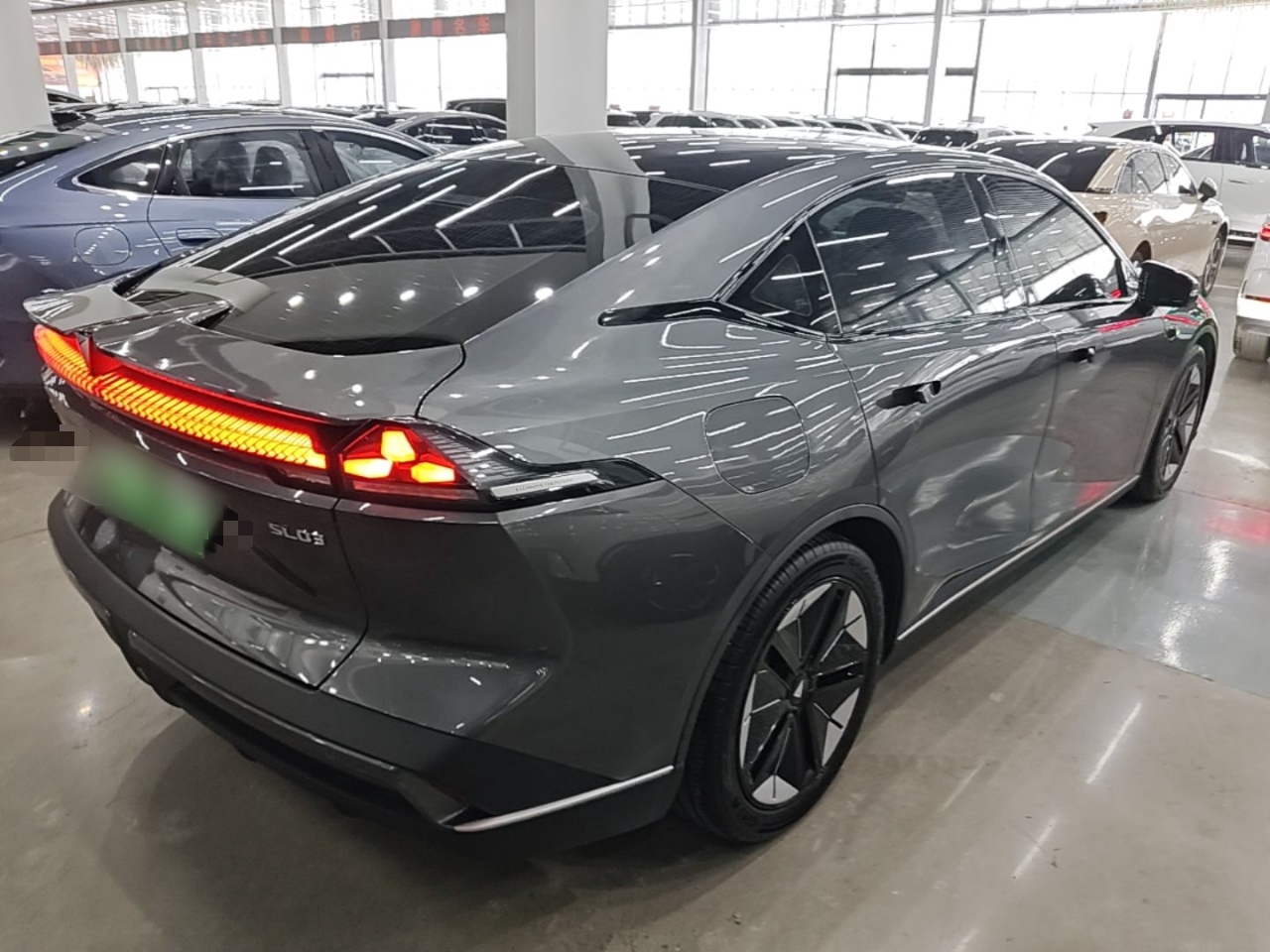  SL03