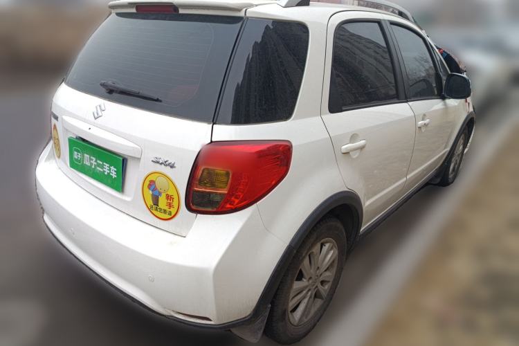 Used Suzuki SX4 2013 1.6L Manual CoolRide Model
